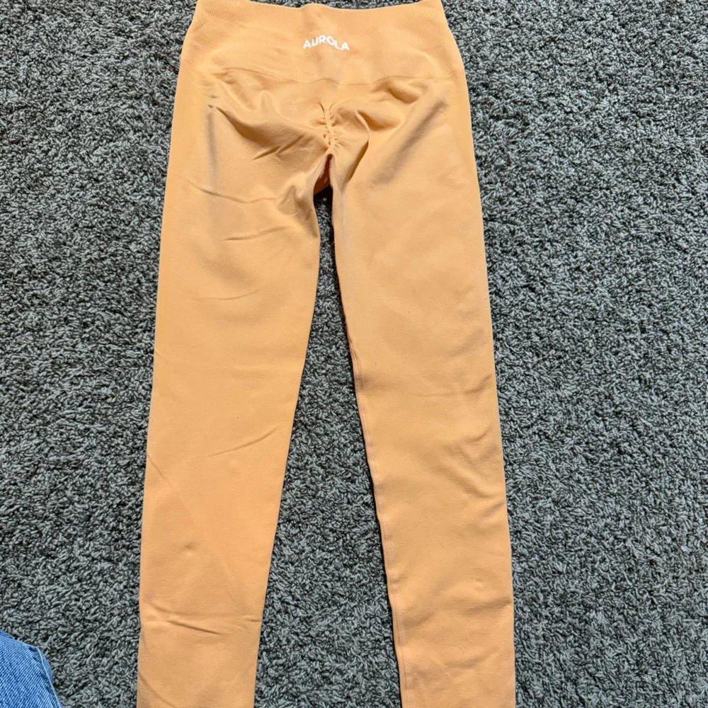 Orange Aurola Leggings - Picture 2 of 3